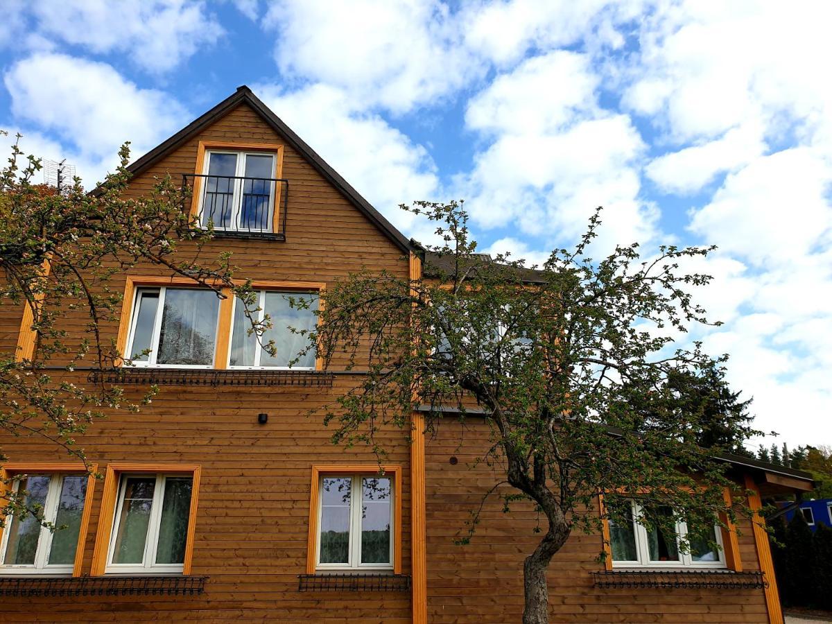 Guest House And Camping Jūrkalne Eksteriør bilde