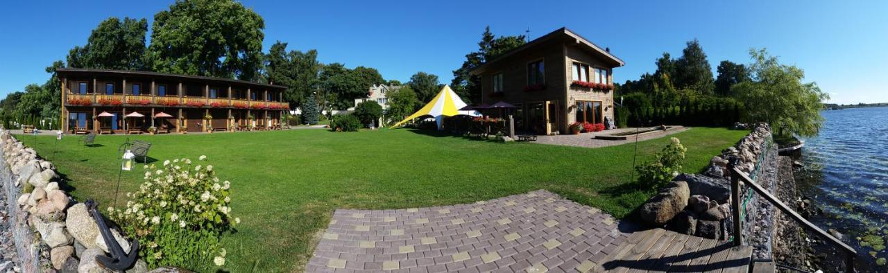 Guest House And Camping Jūrkalne Eksteriør bilde
