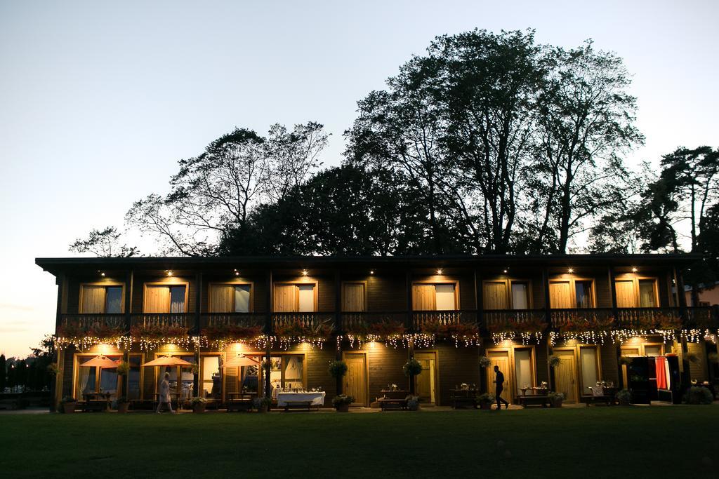 Guest House And Camping Jūrkalne Eksteriør bilde
